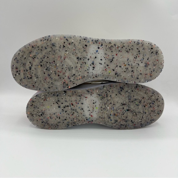 NWB Air Jordan 1 Mid GS Pastel Vivid Green Grind Sneakers - Picture 6 of 9